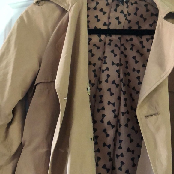 Jacket - Picture 2 of 2